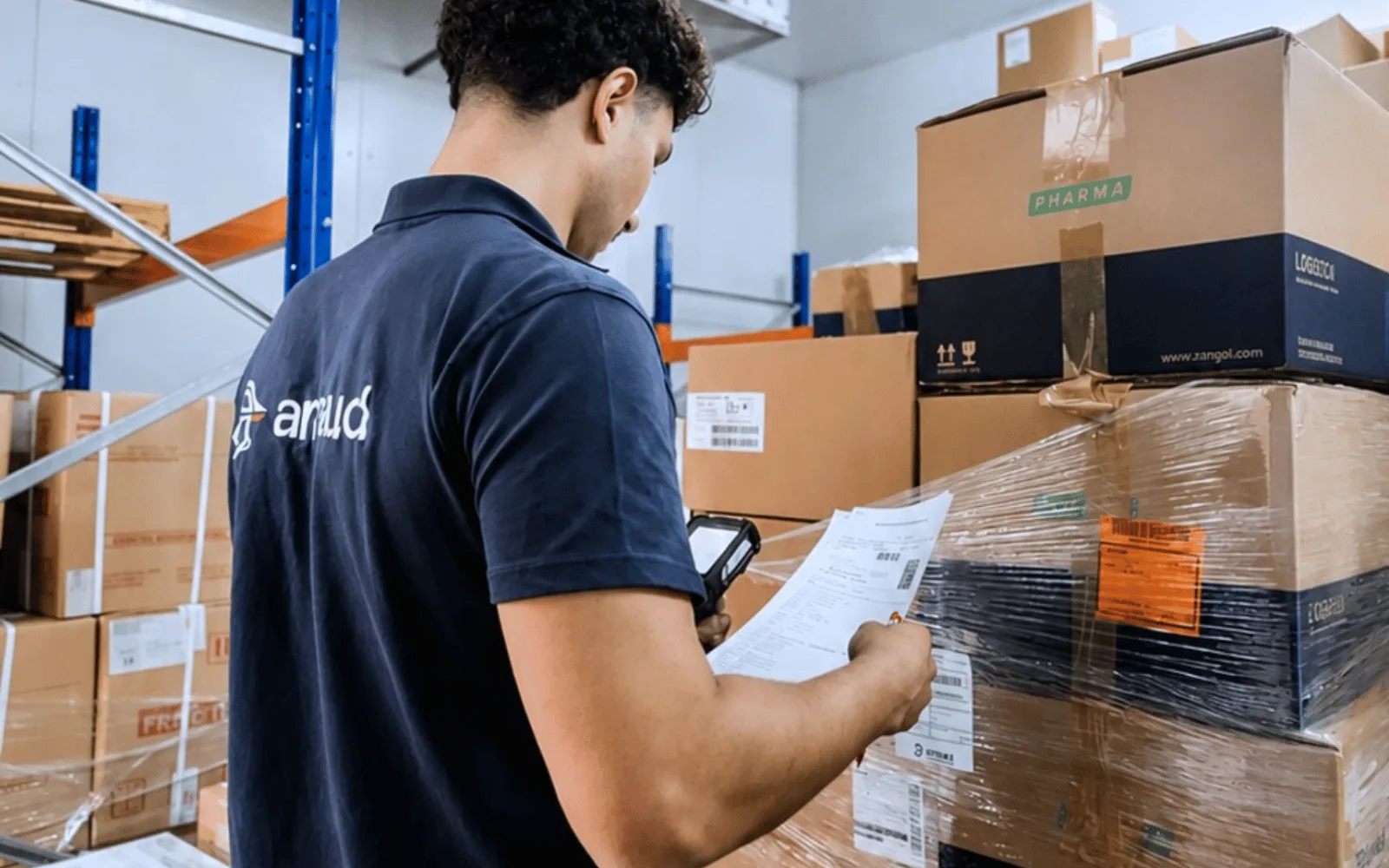 ARNAUD (Portugal, Angola, Cape Verde, Mozambique) outlines pharmaceutical airfreight services