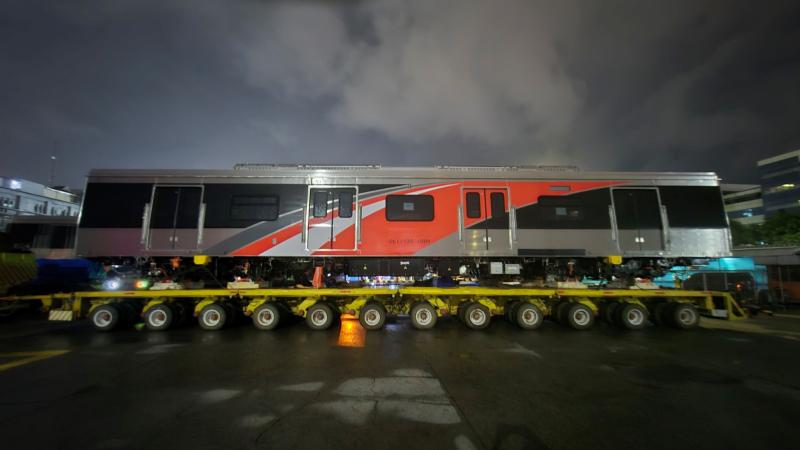 PT. ASIA GROW LOGISTICS (Indonesia) successfully delivers 12 Train Coaches for Indonesia’s State Railway
